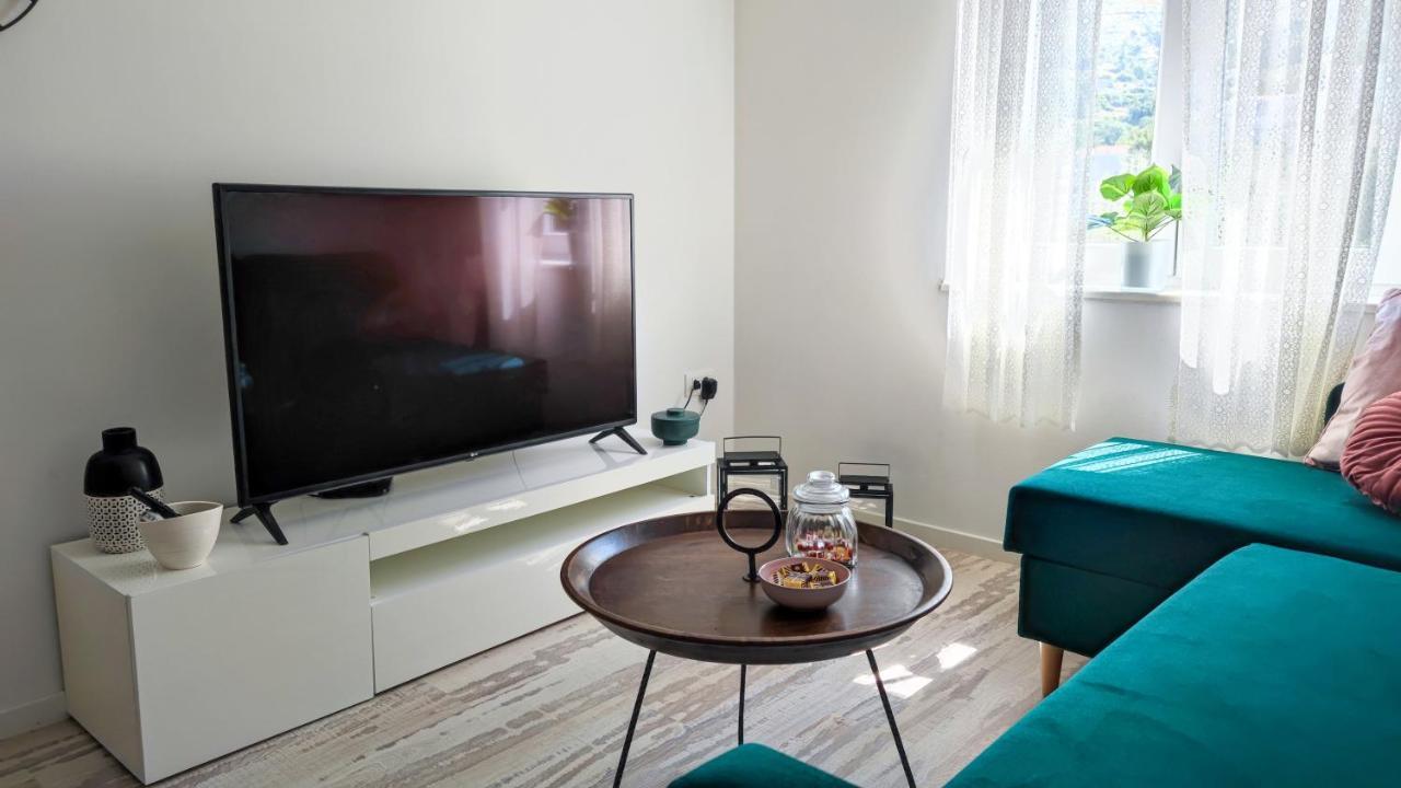 Apartman Jelena Podstrana Extérieur photo